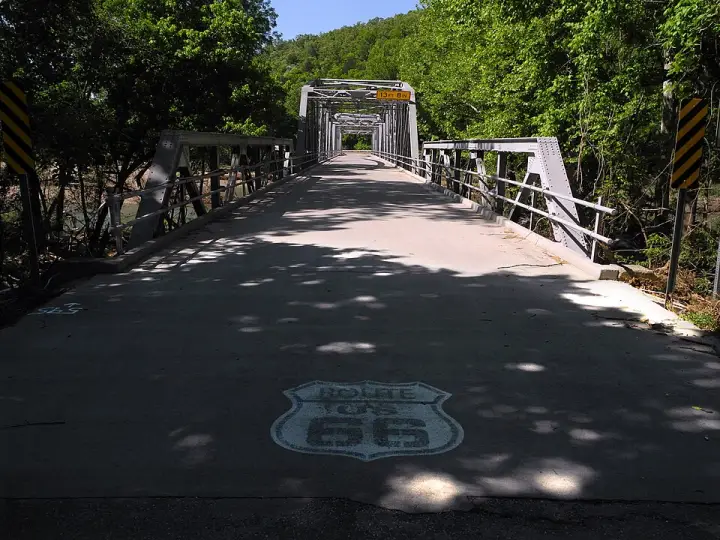 The 1923 steel truss bridge over the Big Piney River at Devils Elbow