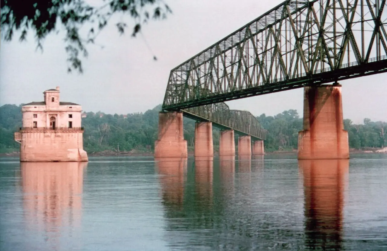 The Chain of Rocks Bridge, which carried Bypass Route 66 over the Mississippi, with the city water intake tower in the river