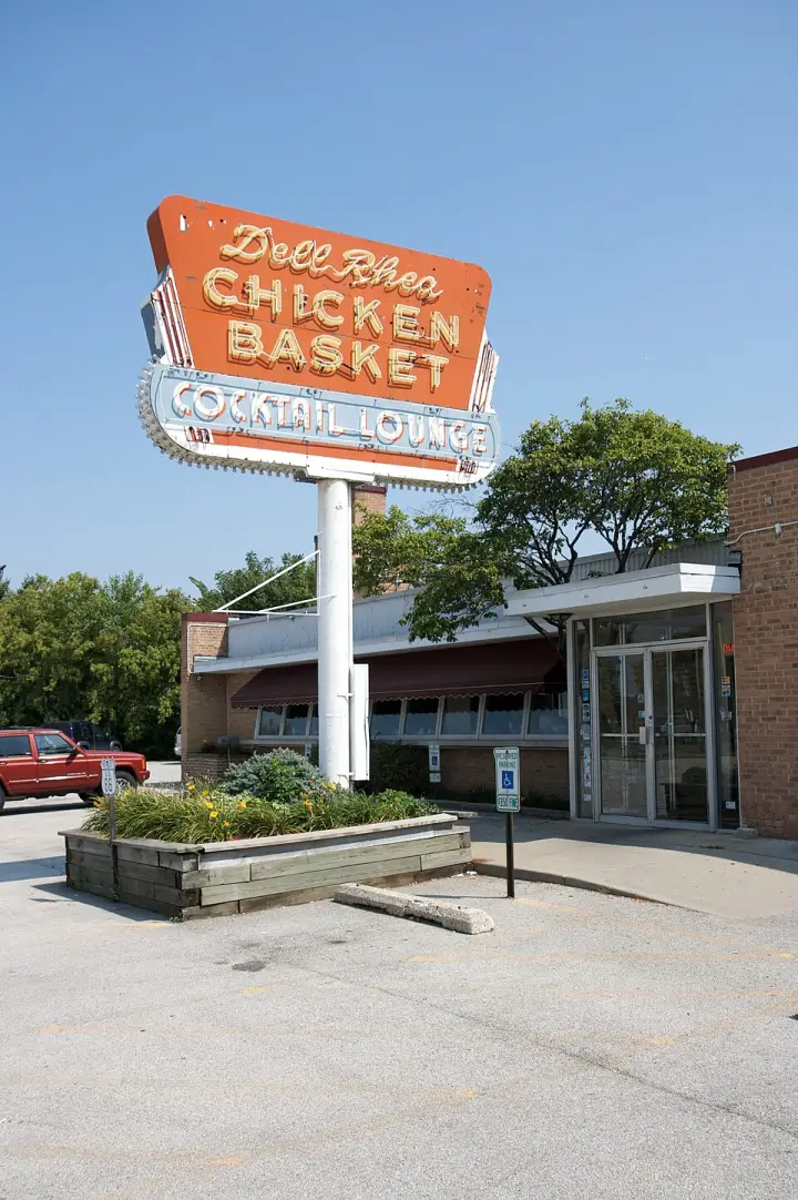 The neon sign of Dell Rhea's Chicken Basket on old Route 66 in Willowbrook