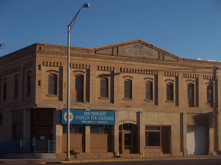 The Drake Hotel on East 66 Avenue in Gallup