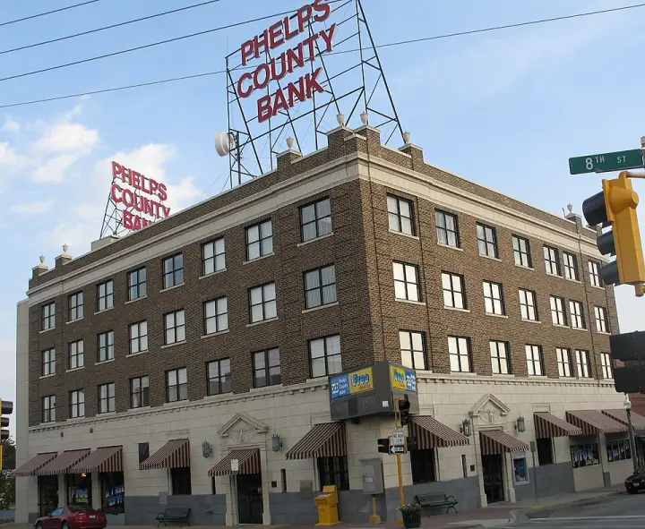 The 1931 National Bank of Rolla Building on 8th Street, old Route 66, in Rolla