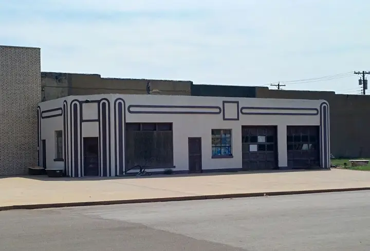 The Streamline Moderne Champlin service station on old Route 66 in Sayre