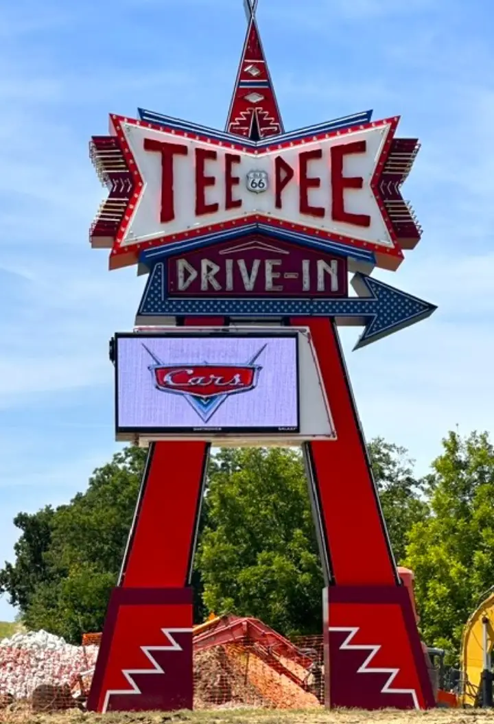 The Tee Pee Drive-In on old Route 66 in Sapulpa